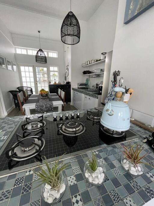 Cottage, Nine On Windsor, Kalk Bay, Cape Town Exterior photo